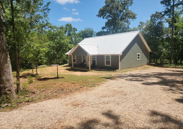2nd image of 281 W Sierra Rd, Coldspring, TX 77331 | MLS# 59309788