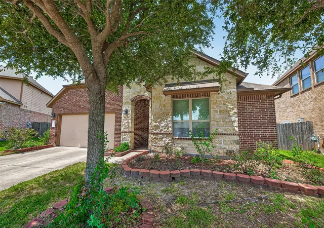 Photo 3 of Single family home for sale at 13930 Chalcott Dr, Richmond, TX 77407 | MLS# 30194727 | Listing updated on 2026-09-20