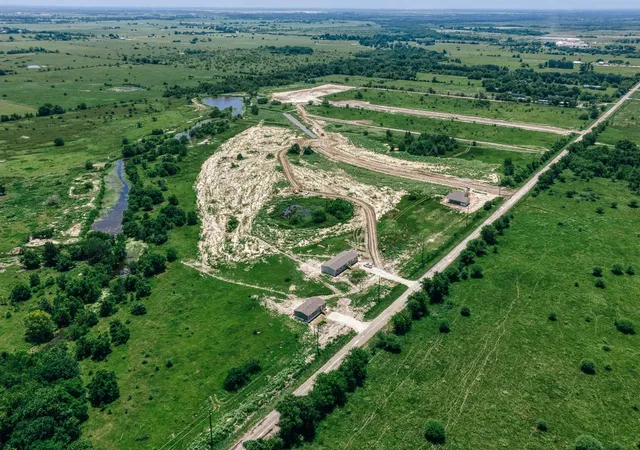 Photo 3 of Land for sale at 1008 Mustang Xing Dr, Waller, TX 77484 | MLS# 21411579 | Listing updated on 2026-08-12