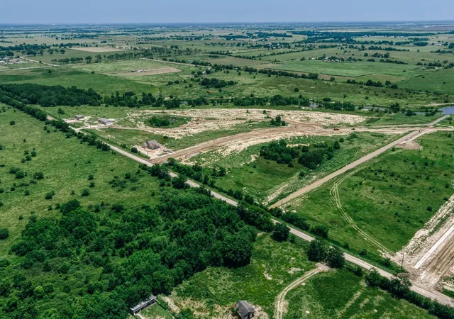 Photo 4 of Land for sale at 1008 Mustang Xing Dr, Waller, TX 77484 | MLS# 21411579 | Listing updated on 2026-08-12