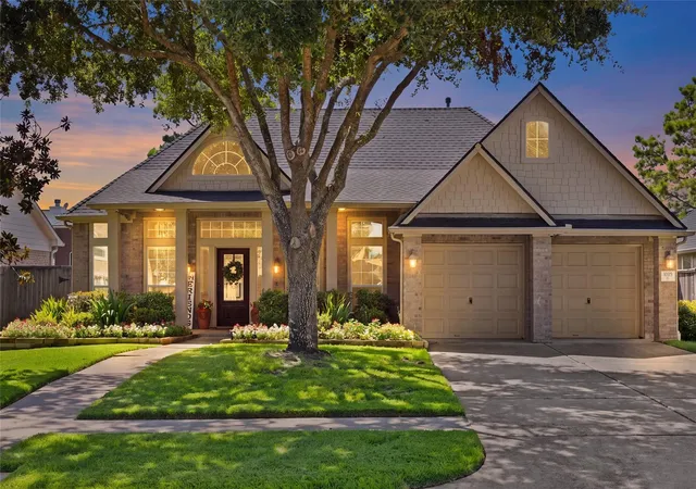 1st image of 1710 Windy Brook Ln, League City, TX 77573 | MLS# 3874704