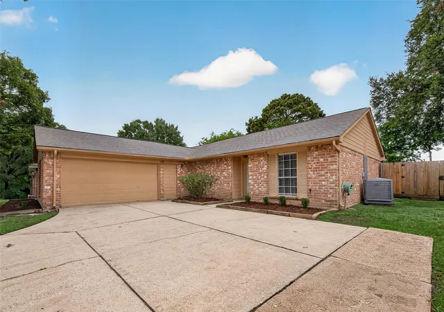 Photo 4 of Single family home for sale at 14223 Bateau Dr, Cypress, TX 77429 | MLS# 43174113 | Listing updated on 2026-09-20