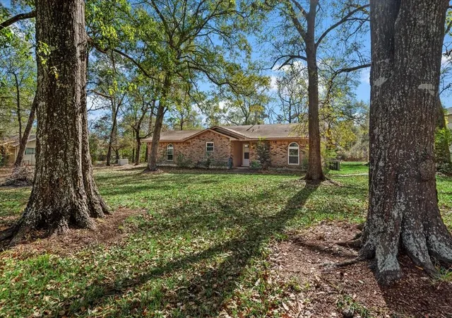 1st image of 504 Catfish Ln, Conroe, TX 77384 | MLS# 64989801