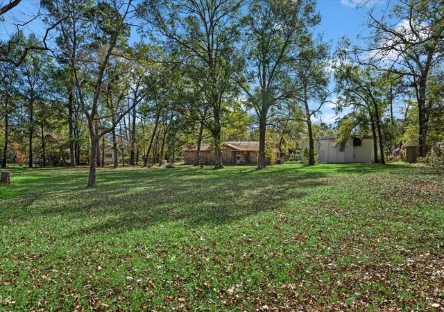 2nd image of 504 Catfish Ln, Conroe, TX 77384 | MLS# 64989801