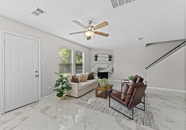 Photo 4 of Sale Pending at 16102 Mesa Blvd, Humble, TX 77396 | MLS# 93301428 | Listing updated on 2026-10-05
