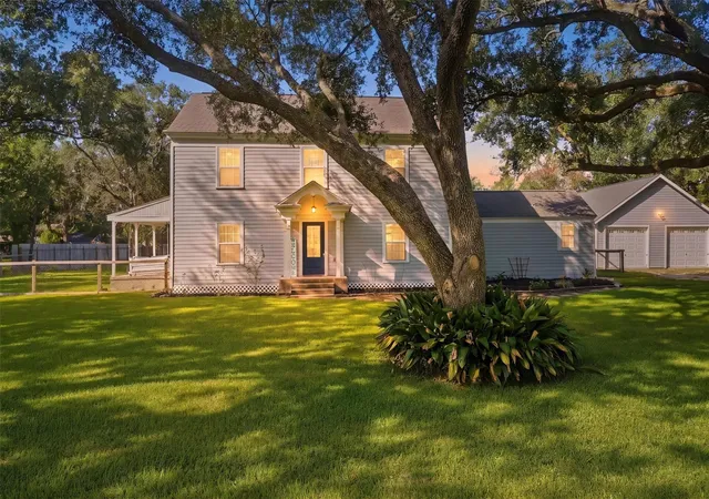 1st image of 1405 Wright Blvd, Baytown, TX 77520 | MLS# 93658390