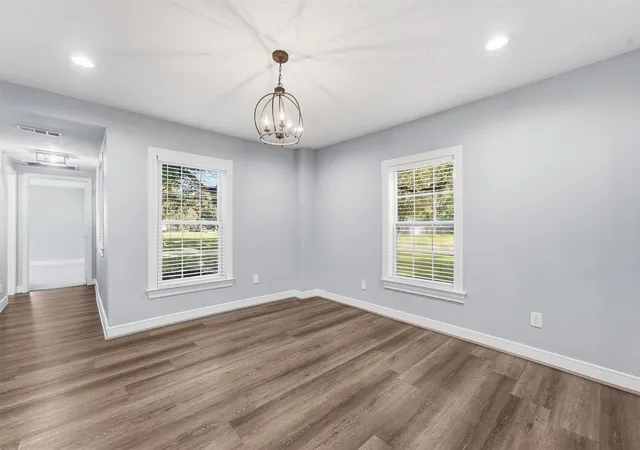 5th image of 1405 Wright Blvd, Baytown, TX 77520 | MLS# 93658390