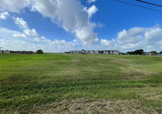 Photo 4 of Land for sale at 0 Loop 197 N, Texas City, TX 77590 | MLS# 17876639 | Listing updated on 2026-08-14