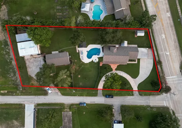 2nd image of 2700 Webster St, League City, TX 77573 | MLS# 12804668