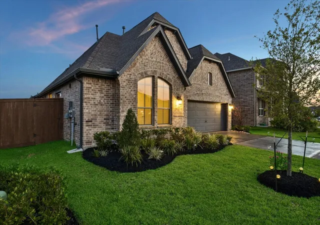 3rd image of 527 Rita Blanca Dr, Webster, TX 77598 | MLS# 13197908