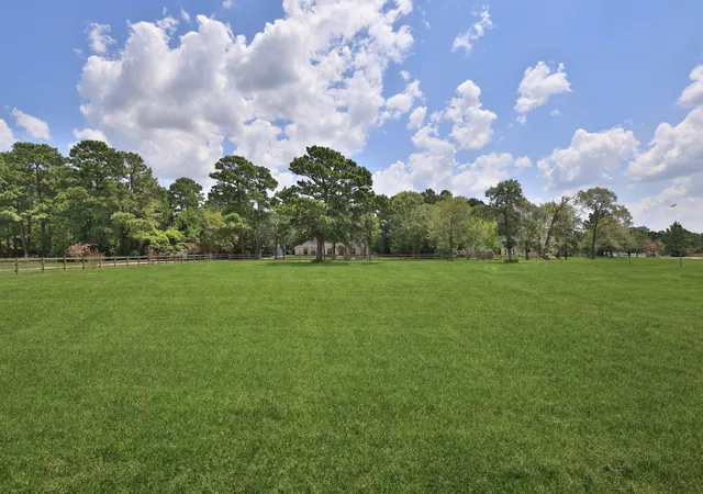 3rd image of 32010 Park Meadow Pass, Magnolia, TX 77355 | MLS# 10899271
