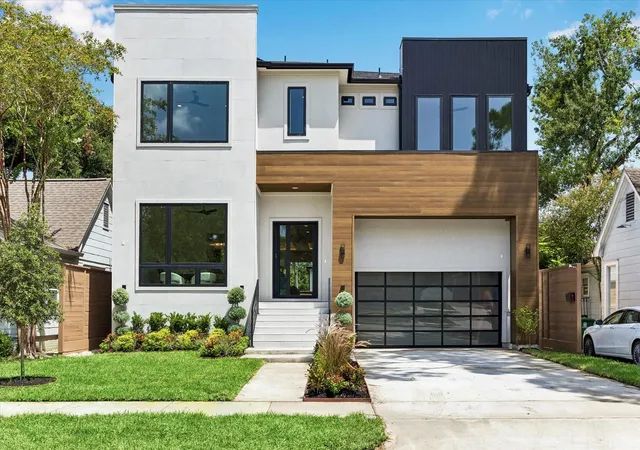 1st image of 2526 Southgate Blvd, Houston, TX 77030 | MLS# 95142538