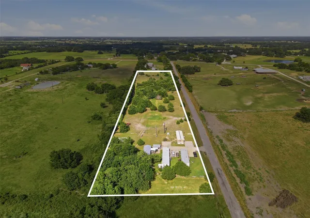 1st image of 9355 Little Rocky Rd, Brenham, TX 77833 | MLS# 60581020