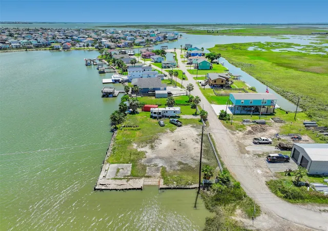 Photo 3 of Land for sale at 7203 La France, Hitchcock, TX 77563 | MLS# 8216015 | Listing updated on 2026-08-13