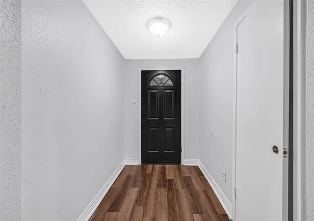 4th image of 10554 Quail Ridge Ln, Sugar Land, TX 77498 | MLS# 59458168