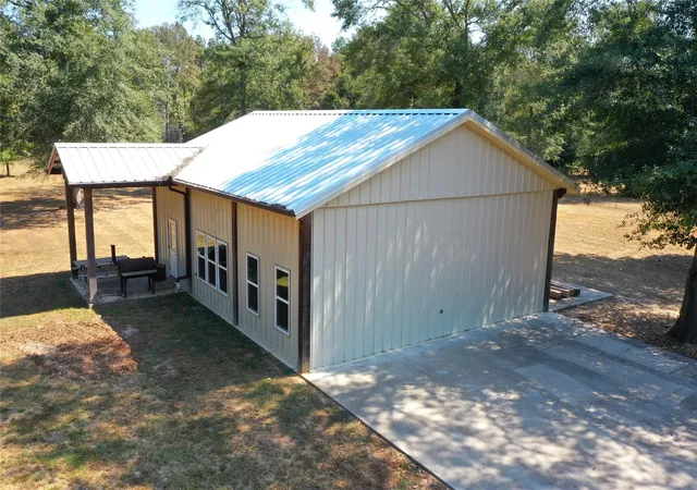 Photo 1 of Land for sale at 305 Everitt Rd, Cleveland, TX 77328 | MLS# 78617434 | Listing updated on 2026-08-31