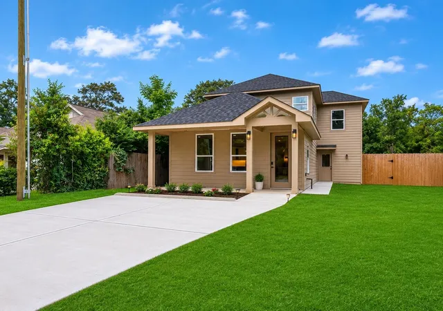 1st image of 14910 Coaltown Rd, Willis, TX 77378 | MLS# 92835853