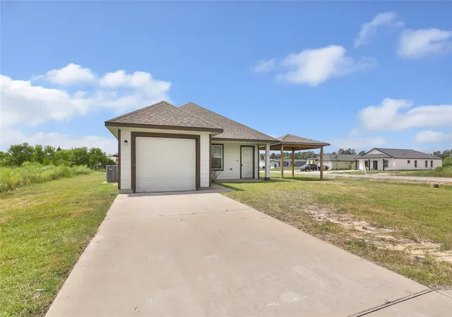 Photo 1 of Single family home for sale at 830 Road 5501, Cleveland, TX 77327 | MLS# 44966292 | Listing updated on 2026-10-21