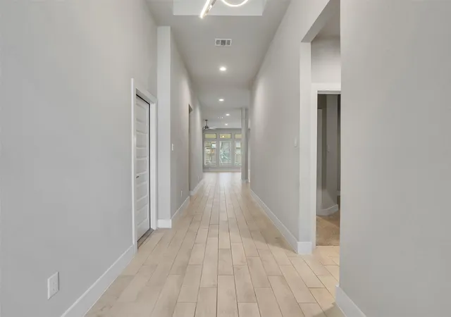 Photo 3 of Single family home for sale at 2918 Skerne Forest Dr, Spring, TX 77373 | MLS# 14796764 | Listing updated on 2026-09-18