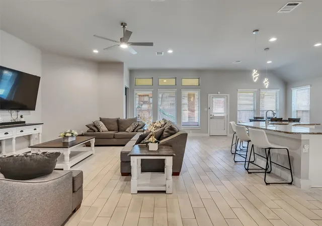 Photo 4 of Single family home for sale at 2918 Skerne Forest Dr, Spring, TX 77373 | MLS# 14796764 | Listing updated on 2026-09-24