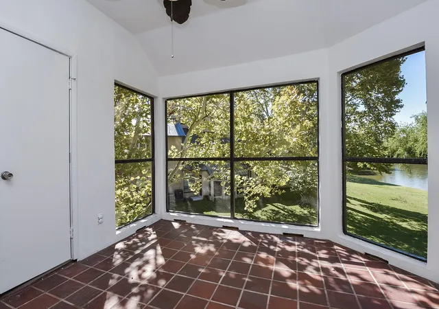 4th image of 4144 Greystone Wy #609, Sugar Land, TX 77479 | MLS# 70121767