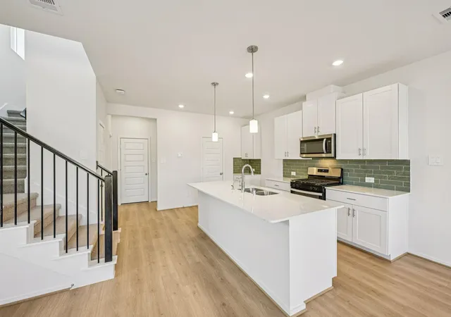 Photo 2 of Single family home for sale at 1023 Cedar Pl Ln, Missouri City, TX 77459 | MLS# 85901911 | Listing updated on 2026-08-14