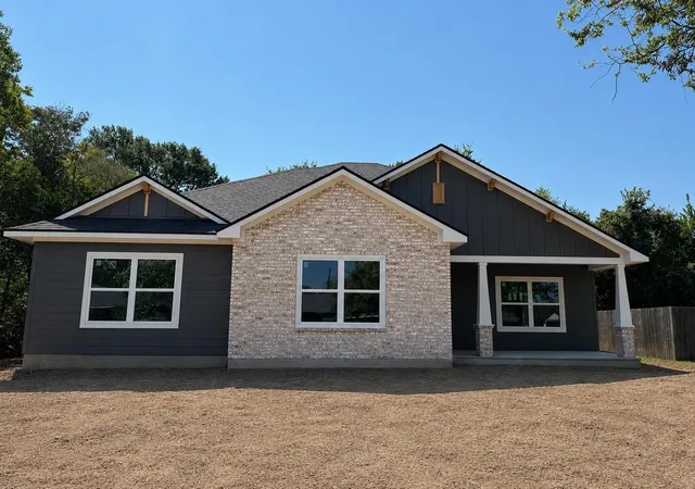 1st image of 2121 Manning, Bryan, TX 77803 | MLS# 92980925