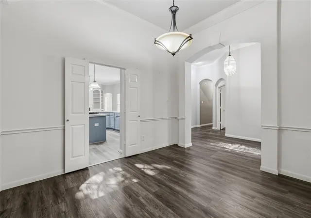 Photo 4 of Sale Pending at 334 Indian Summer Dr, Sugar Land, TX 77479 | MLS# 72198898 | Listing updated on 2026-10-07