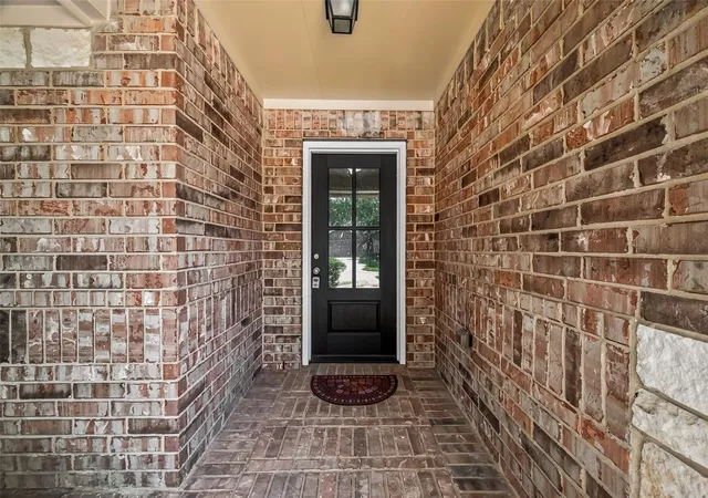 2nd image of 4714 Lake Rim Dr, Alvin, TX 77511 | MLS# 18528260