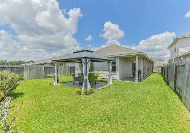 Photo 2 of Single family home for sale at 21214 Alder Oaks Dr, New Caney, TX 77357 | MLS# 3050359 | Listing updated on 2026-09-19