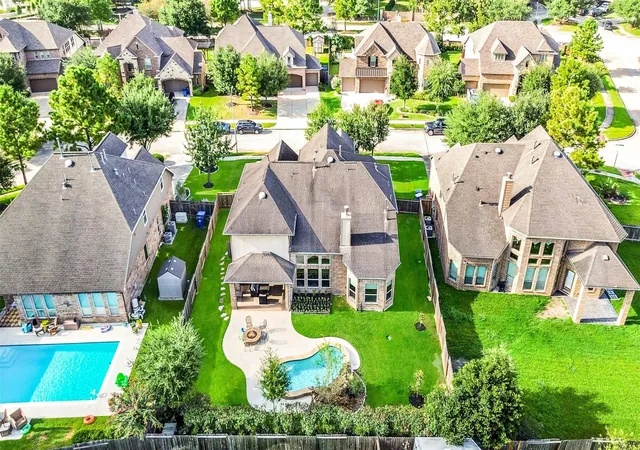 3rd image of 16107 Cottage Timbers Ct, Houston, TX 77044 | MLS# 10835919