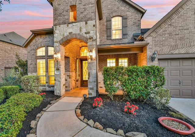 4th image of 16107 Cottage Timbers Ct, Houston, TX 77044 | MLS# 10835919