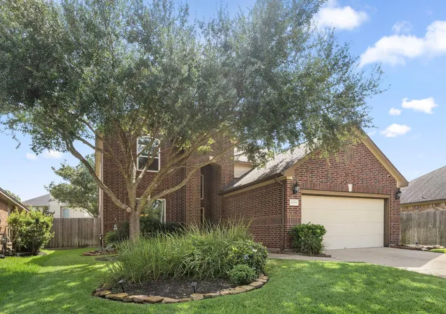 Photo 3 of Single family home for sale at 21738 E Carolina Green Dr, Cypress, TX 77433 | MLS# 40338037 | Listing updated on 2026-09-14