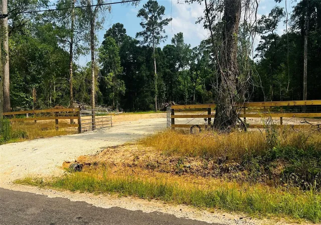 Photo 4 of Land for sale at 1655 Clark Rd, Plantersville, TX 77363 | MLS# 17157397 | Listing updated on 2026-08-12