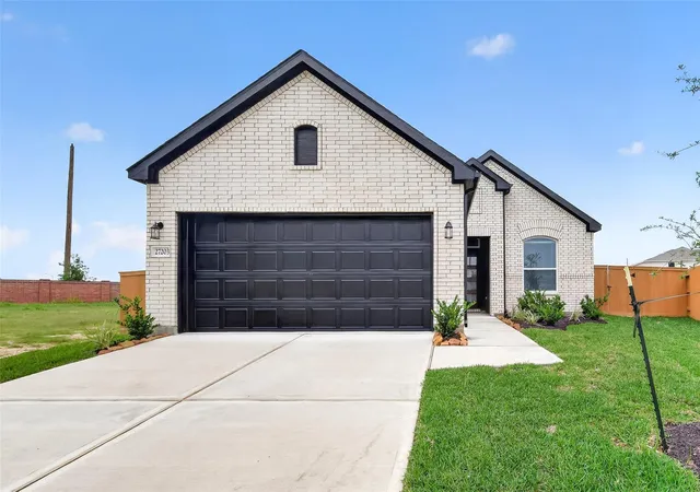 Photo 1 of Single family home for sale at 27203 Leeward Jetty Dr, Katy, TX 77493 | MLS# 24952451 | Listing updated on 2026-09-27