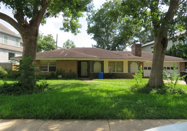 1st image of 3807 Linkwood Dr, Houston, TX 77025 | MLS# 32512627