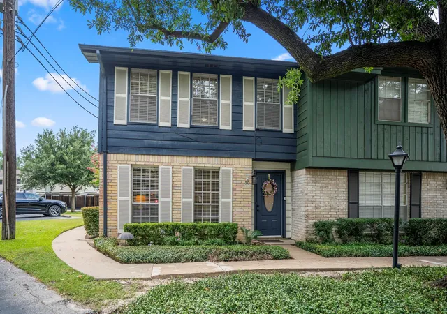 3rd image of 10011 Knoboak Dr, Houston, TX 77080