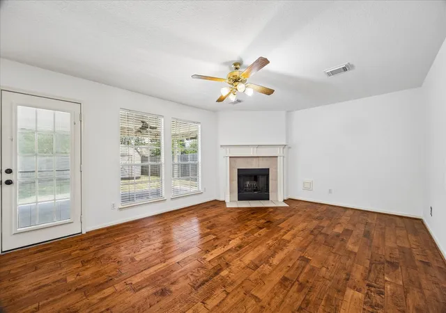 Photo 2 of Single family home for sale at 734 W Clady Dr, Spring, TX 77386 | MLS# 88964641 | Listing updated on 2026-09-01