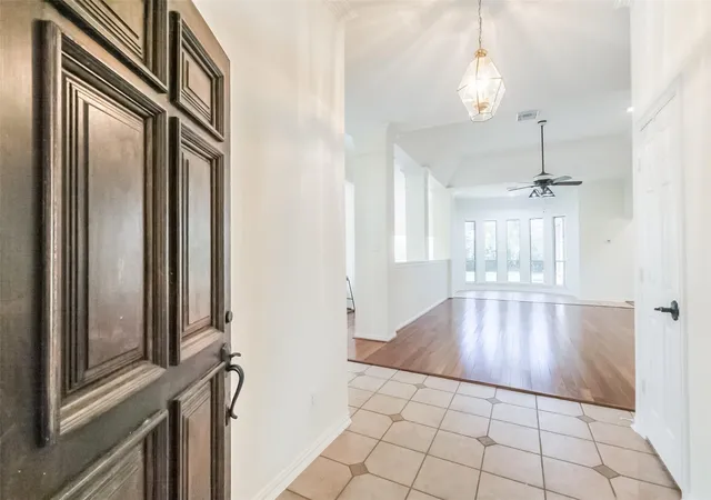 5th image of 3819 Bailey Ln, Missouri City, TX 77459 | MLS# 53750316