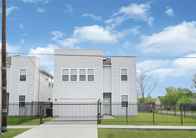 1st image of 9431 Jutland Rd, Houston, TX 77033 | MLS# 15756925