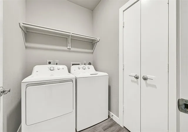 30th image of 9431 Jutland Rd, Houston, TX 77033 | MLS# 15756925