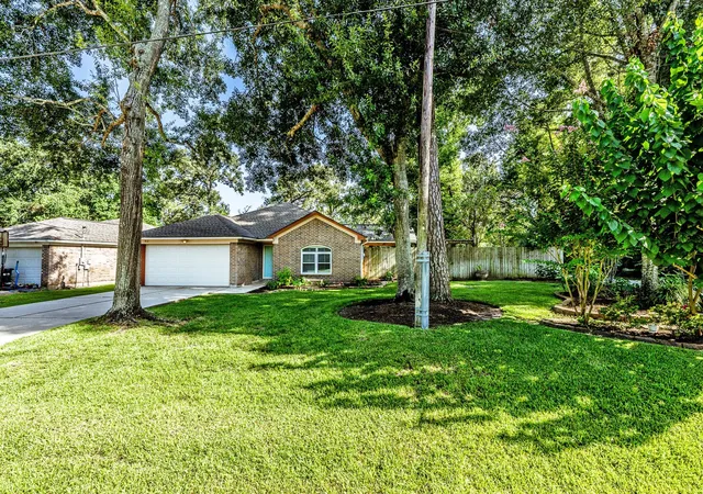 Photo 38 of Single family home for sale at 511 Springwood Dr, Conroe, TX 77385 | MLS# 947099 | Listing updated on 2026-08-17