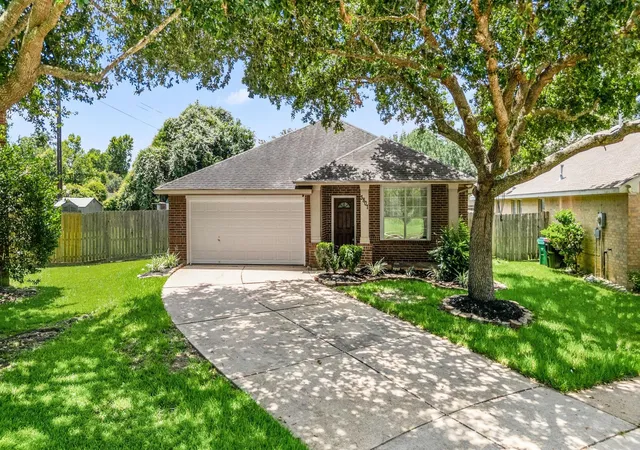 Photo 1 of Single family home for sale at 3807 Parade Ct, Missouri City, TX 77459 | MLS# 22757343 | Listing updated on 2026-08-22