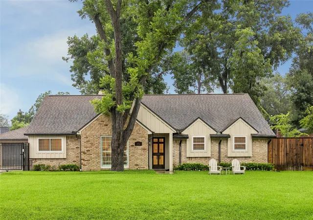 1st image of 9134 Olathe St, Houston, TX 77055 | MLS# 39099139