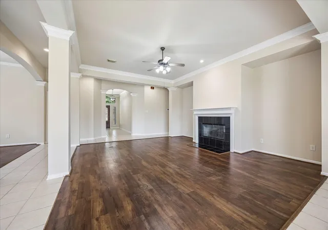 Photo 4 of Single family home for sale at 2807 Falcon Knoll Ln, Katy, TX 77494 | MLS# 70764148 | Listing updated on 2026-09-03