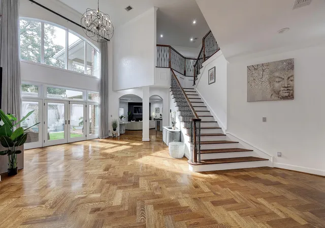 2nd image of 6213 San Felipe St, Houston, TX 77057 | MLS# 65257388