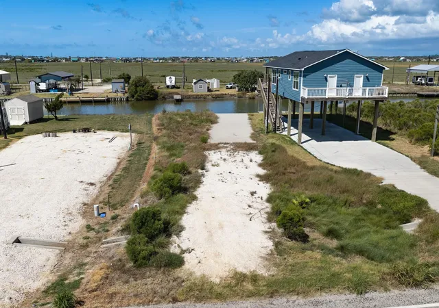 2nd image of 25706 Fm 457, Sargent, TX 77414 | MLS# 88653210