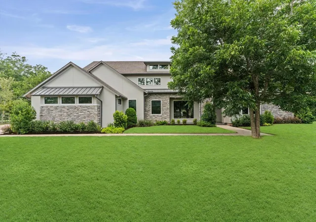 3rd image of 30611 Lower Oxbow Tr, Fulshear, TX 77441 | MLS# 42805201