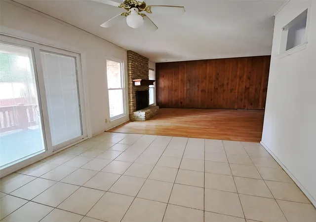 Photo 2 of Single family home for sale at 10104 Pond View Cir, Austin, TX 78753 | MLS# 61885317 | Listing updated on 2026-08-15