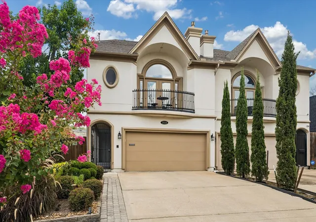 1st image of 2034 Norfolk St, Houston, TX 77098 | MLS# 12604223